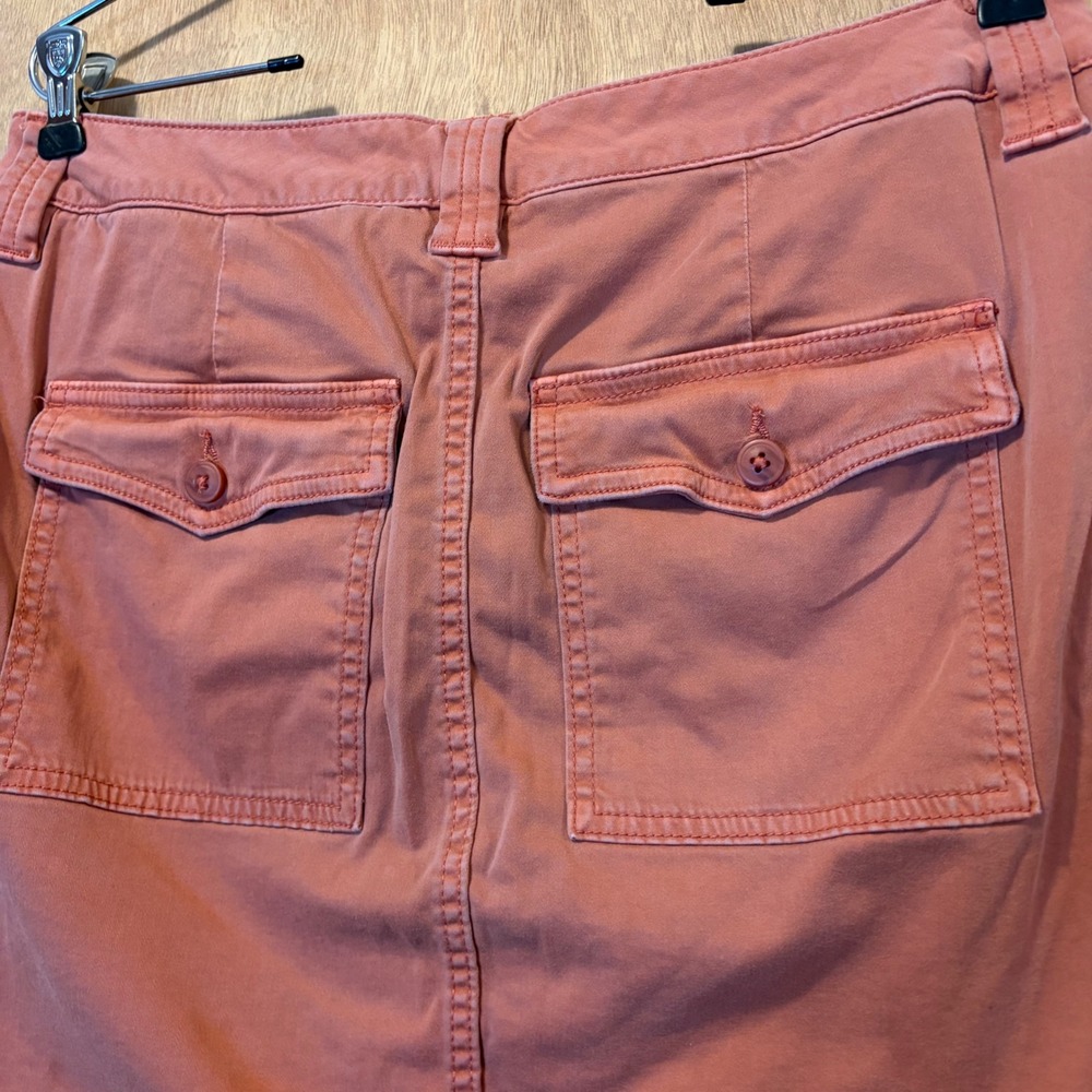 Women's Cargo Pocket Skort in Burnt Orange - Picture 6 of 16